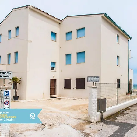 Casa vacanze Rs317 - Marcelli, Bilocale In Fronte Mare Marcelli
