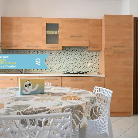 Rs317 - Marcelli, Bilocale In Fronte Mare בית נופש