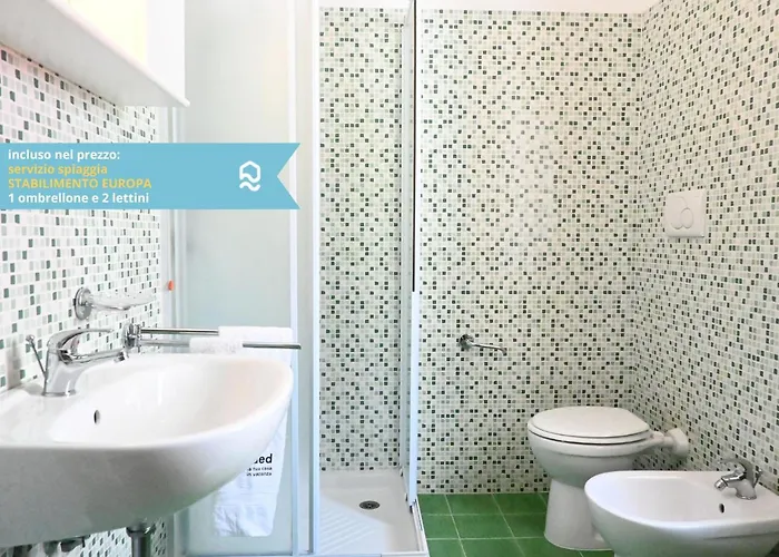 Rs317 - Marcelli, Bilocale In Fronte Mare *